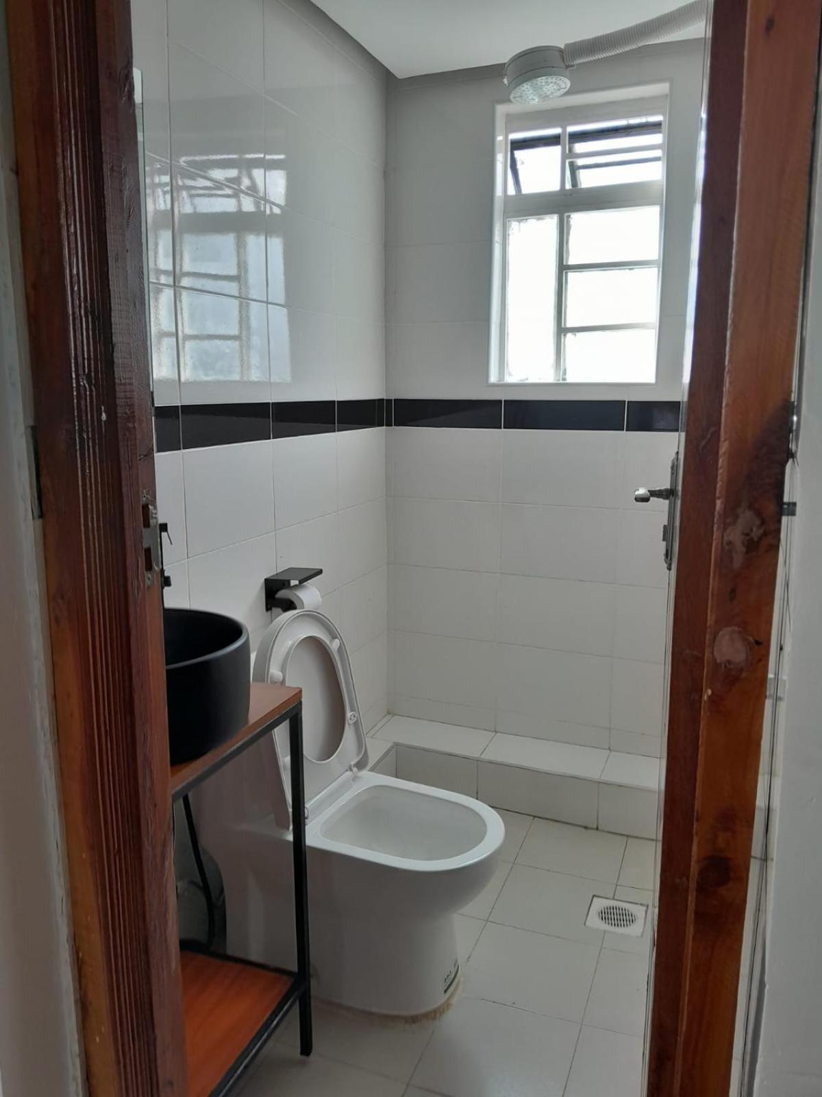 Sandalwood Suites Nakuru - Studios & One Bedroom Suites Екстер'єр фото