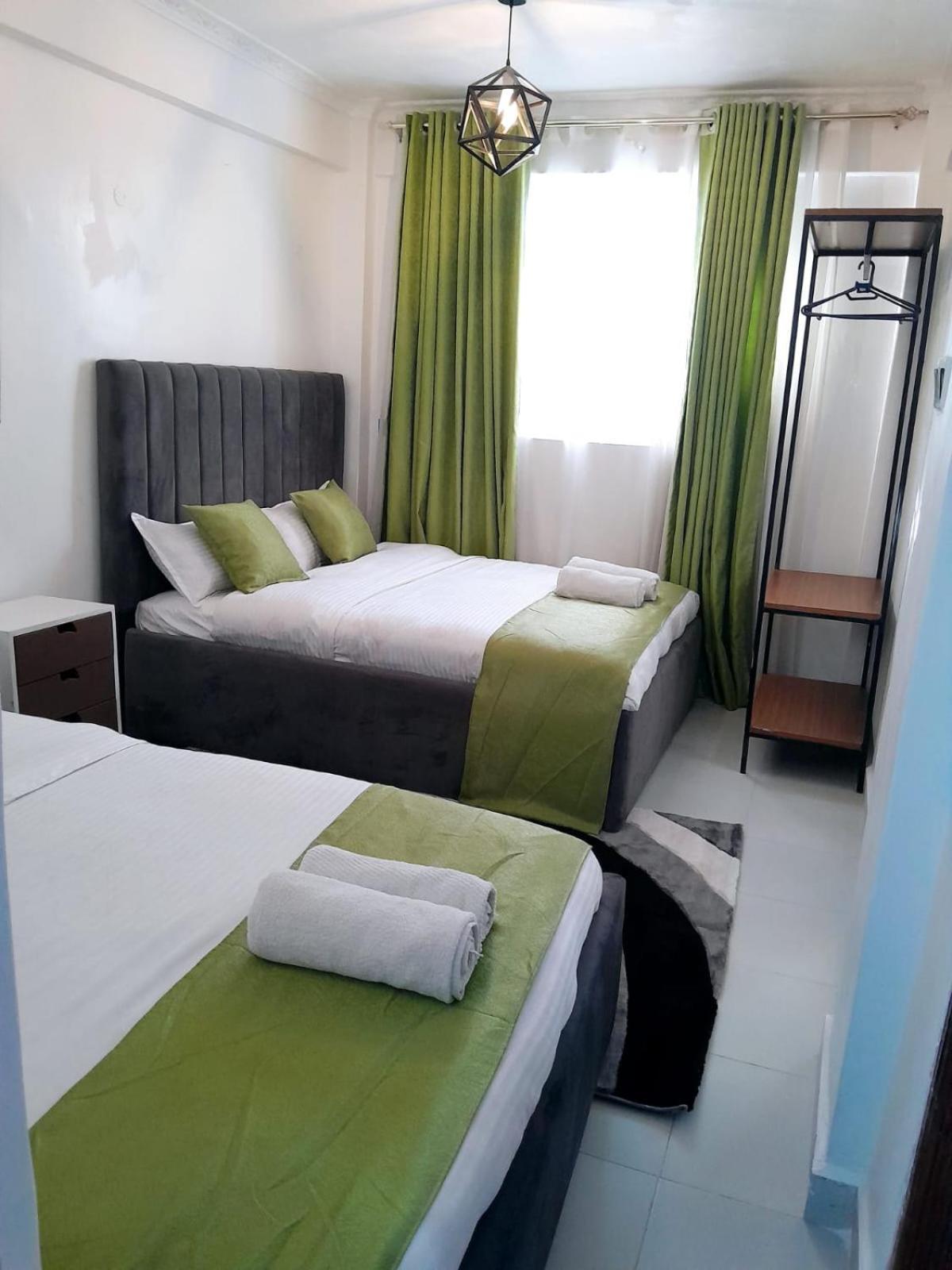 Sandalwood Suites Nakuru - Studios & One Bedroom Suites Екстер'єр фото