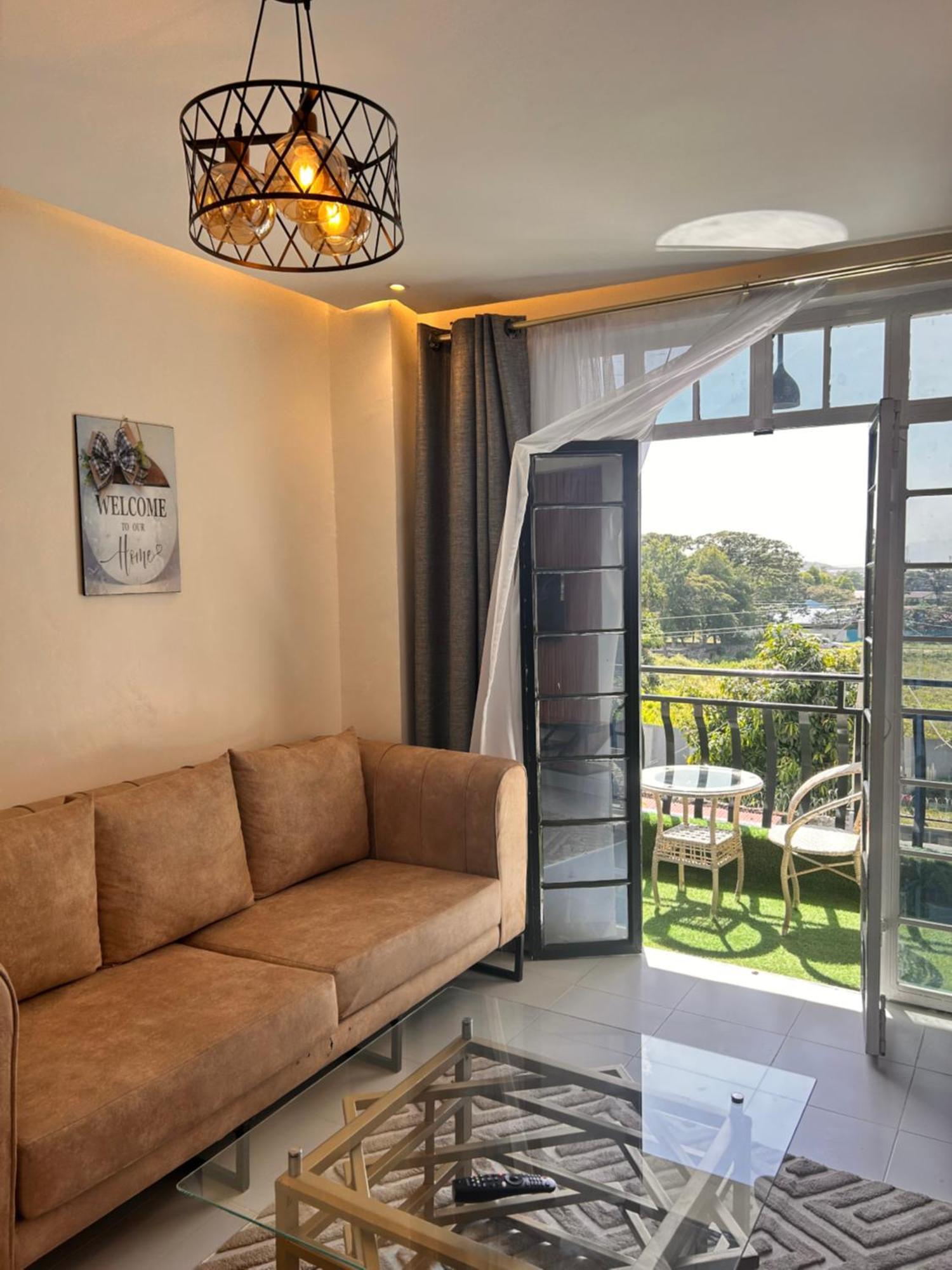 Sandalwood Suites Nakuru - Studios & One Bedroom Suites Екстер'єр фото